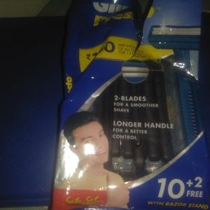 Gillette disposable razors